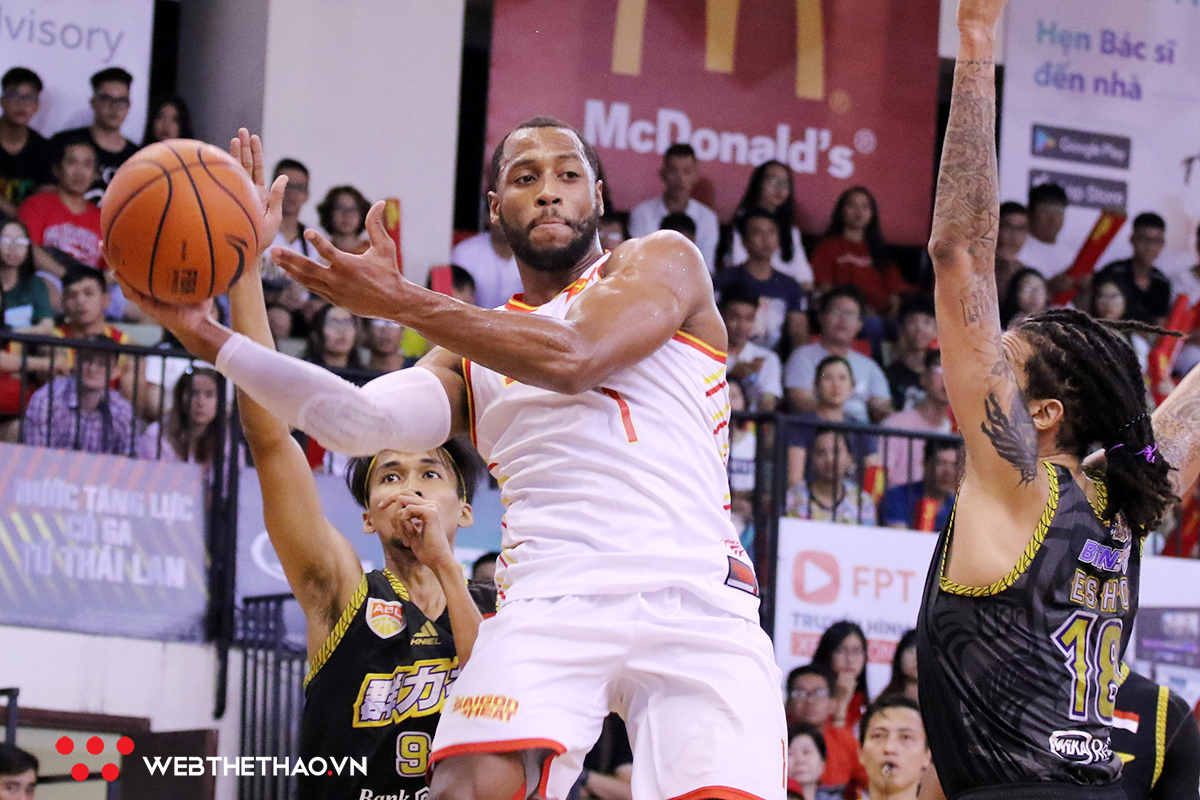 Trevon Hughes ơi, hãy trở lại đi nào Trevon Hughes ơi, hãy trở lại đi nào